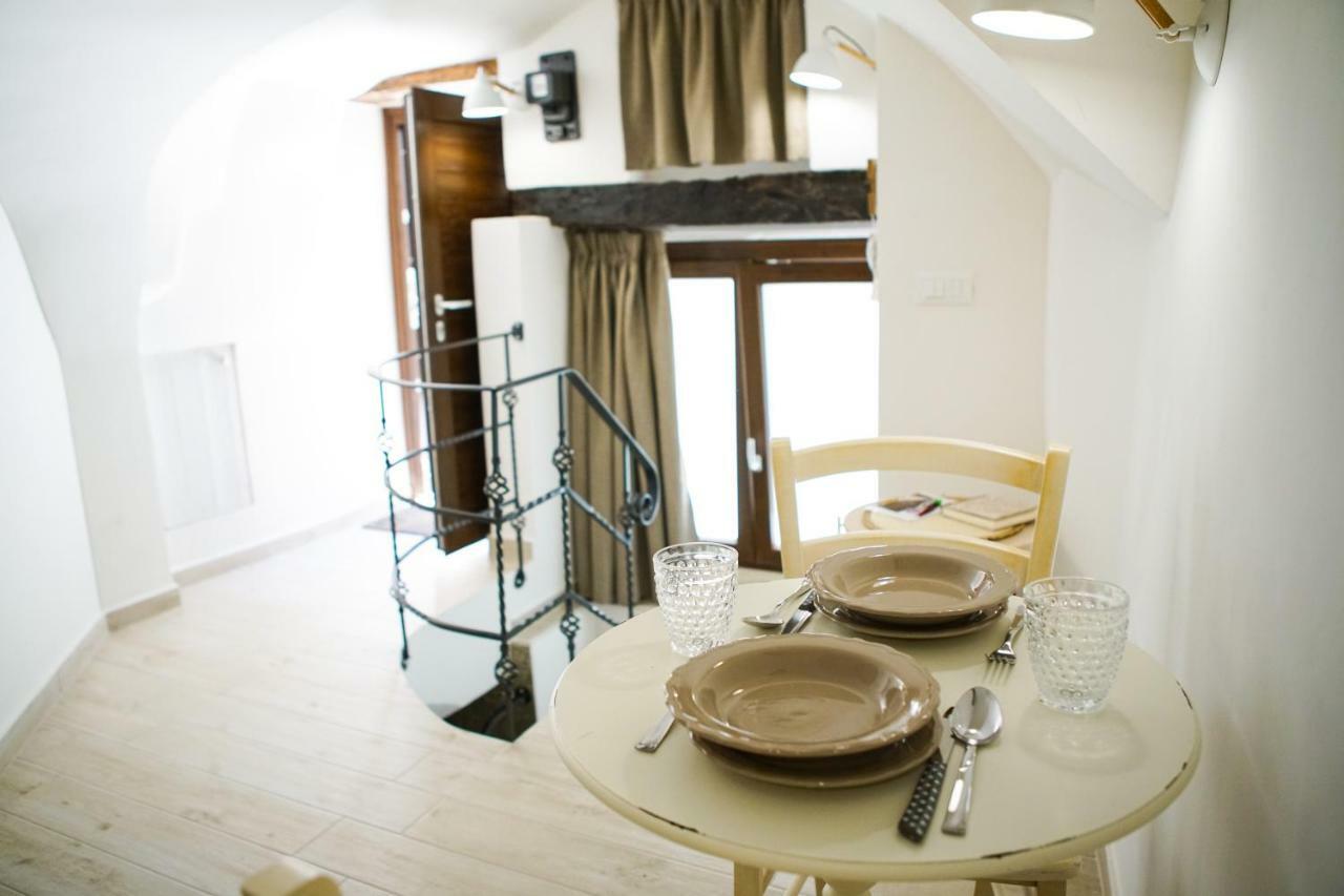 Home 5 - Giu In Dimora Putignano Kültér fotó